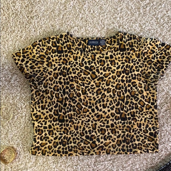 Vintage Cheetah print Liz Claiborne Tee - Picture 5 of 5